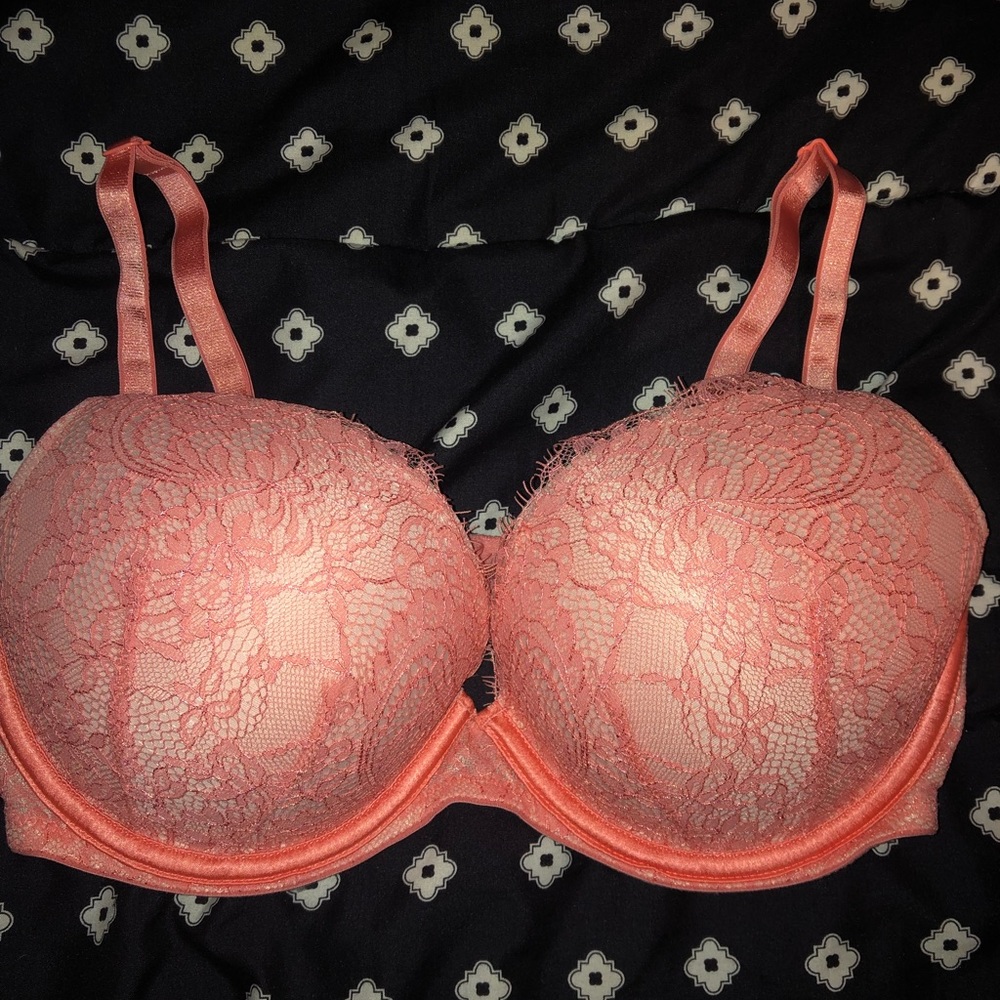 Victoria’s Secret coral lace push up bra 34D